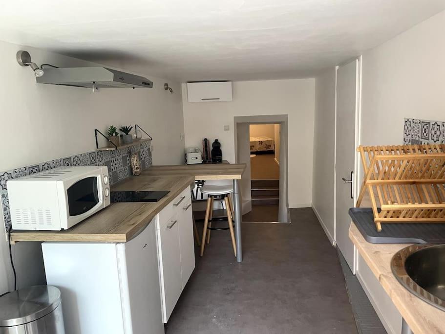 Appartement T1 Renove Gigean Exterior photo